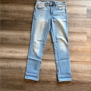 American Eagle skinny jeans